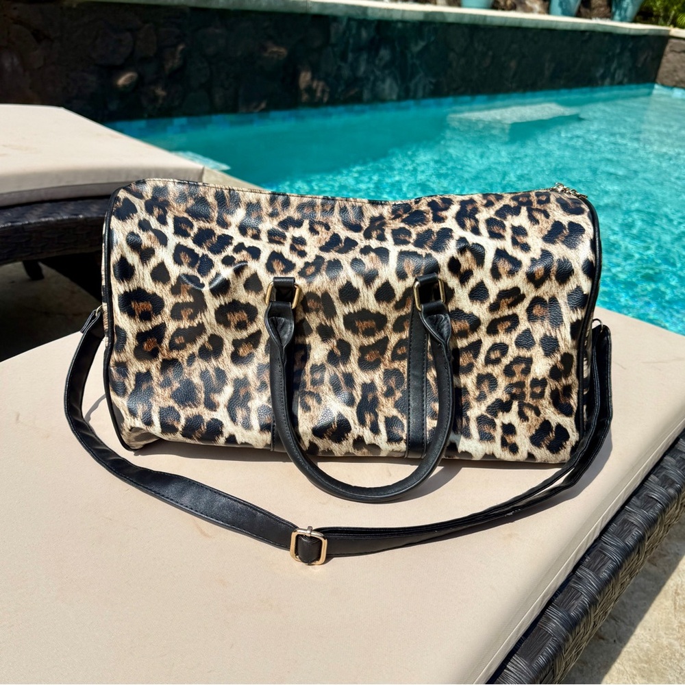 Leopard Print Travel Bag with Black Accents